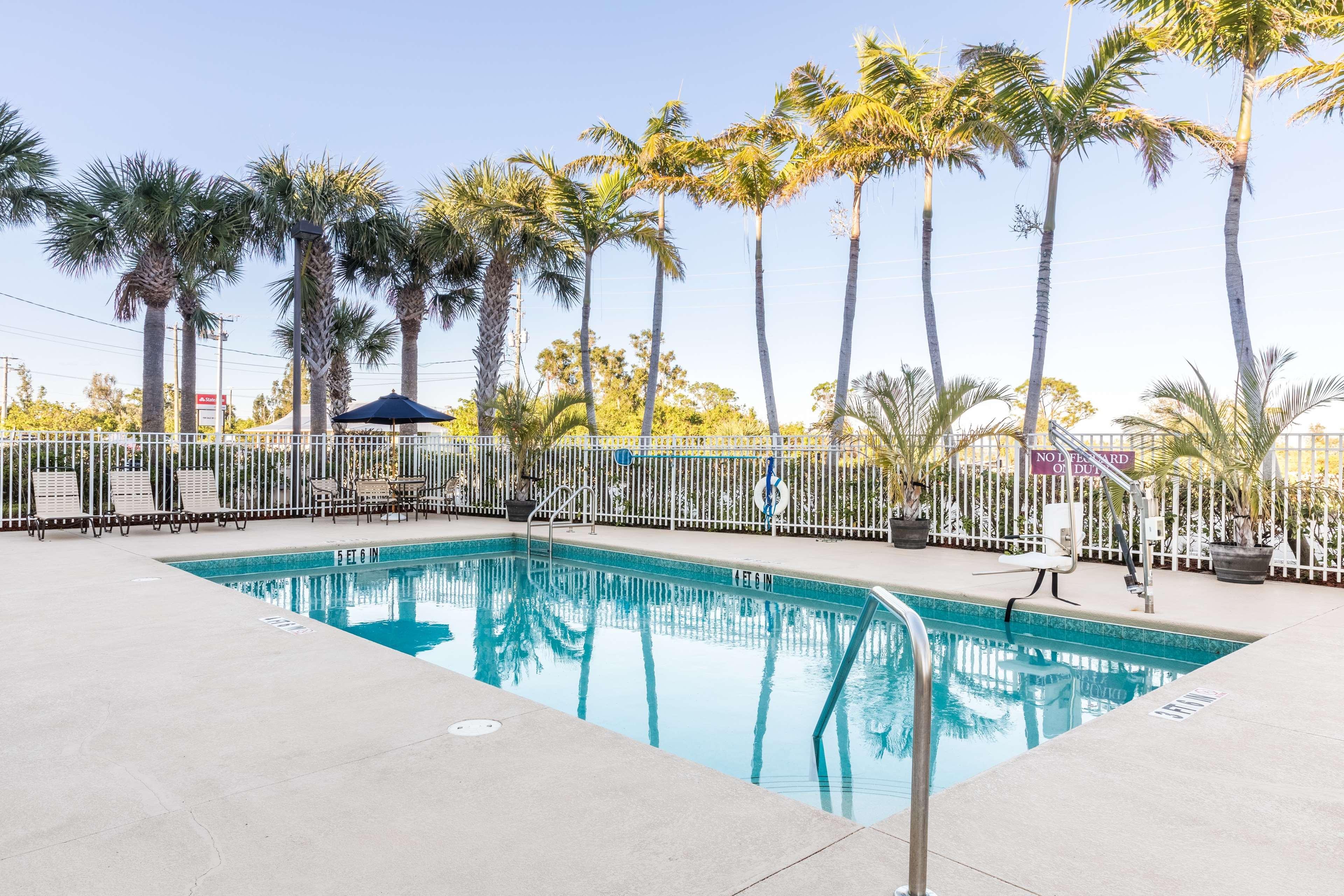 Best Western Plus Sebastian Hotel&Suites Exterior foto