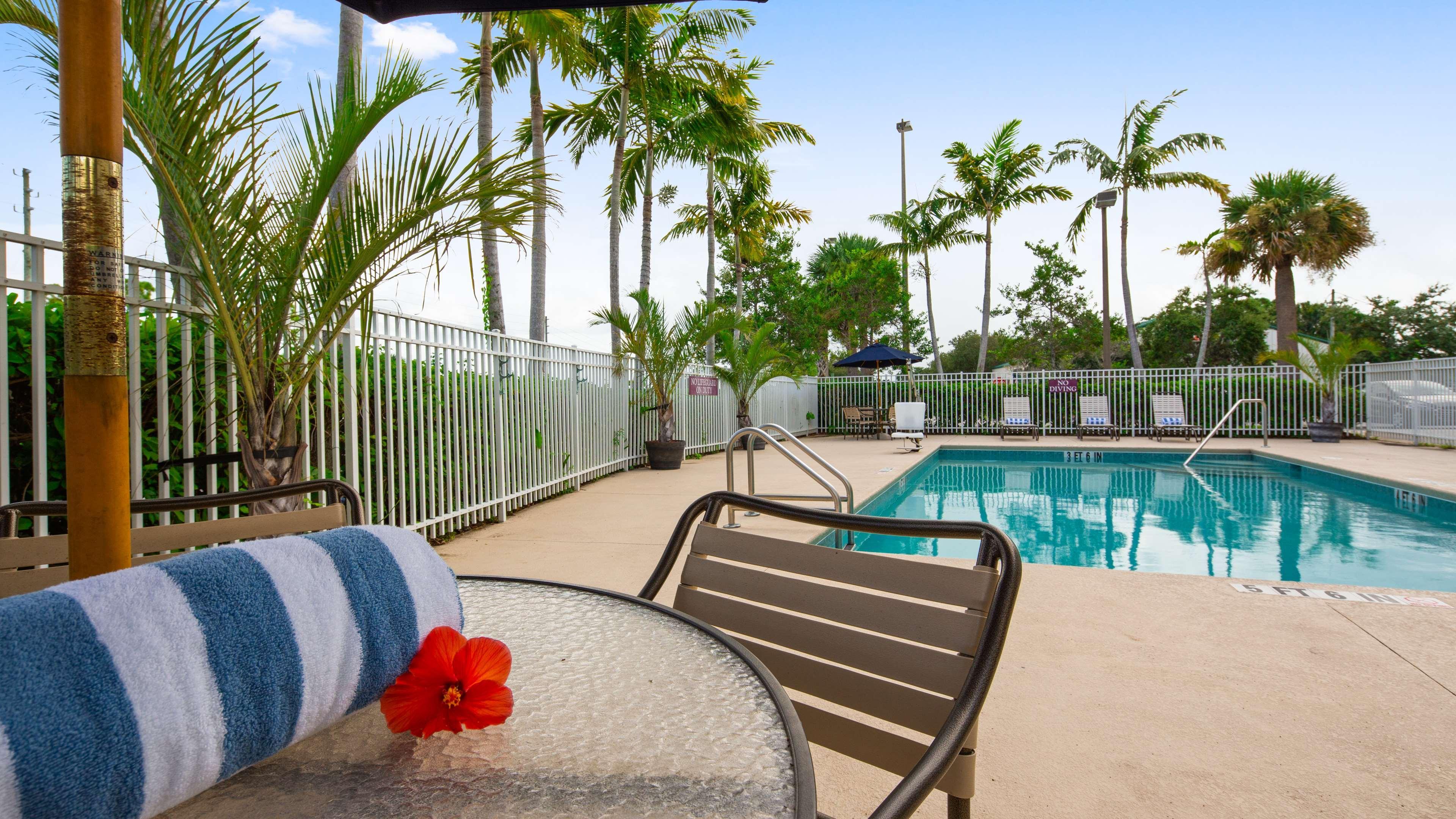 Best Western Plus Sebastian Hotel&Suites Exterior foto